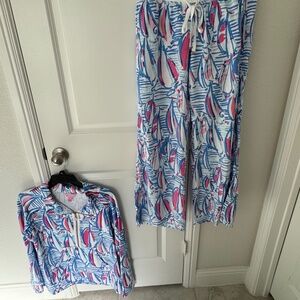 EUC Lilly Pulitzer pullover and matching pant both size medium
